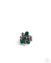 Load image into Gallery viewer, Carefree Corsage - Green
