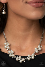 Load image into Gallery viewer, Pearl Necklace