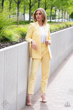 Load image into Gallery viewer, August 2022 Fiercely 5th Avenue - Complete Trend Blend