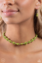 Load image into Gallery viewer, Dreamy Duchess - Green