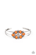 Load image into Gallery viewer, Taj Mahal Meadow - Orange
